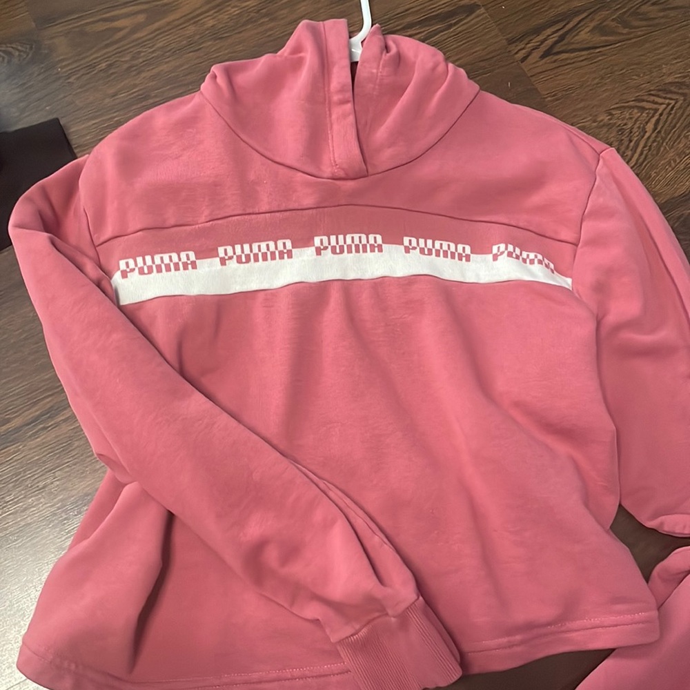 Puma sweater